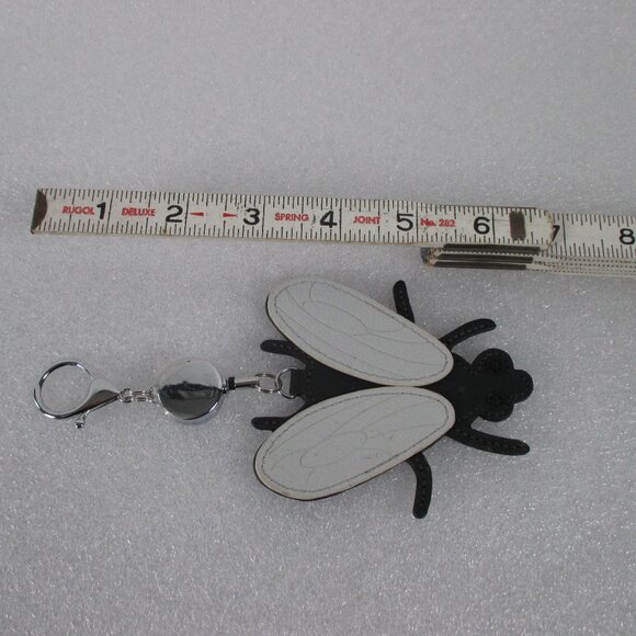 EDIE PARKER FRUIT FLY MIRROR KEYCHAIN - Picture 14 of 16